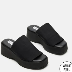 Steve Madden | SLINKY30 BLACK Sandals